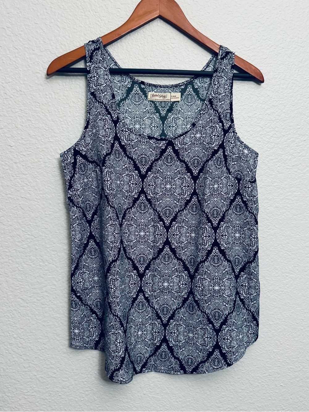 Black White Damask Print Faded Glory Sleeveless Blouse Tank Top S